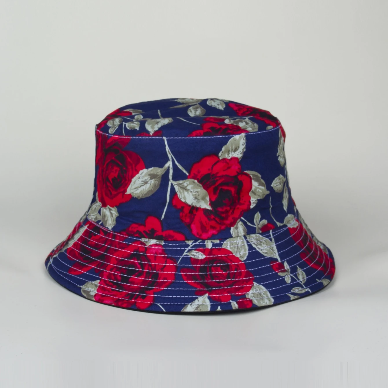 chapeau de voyage floral
