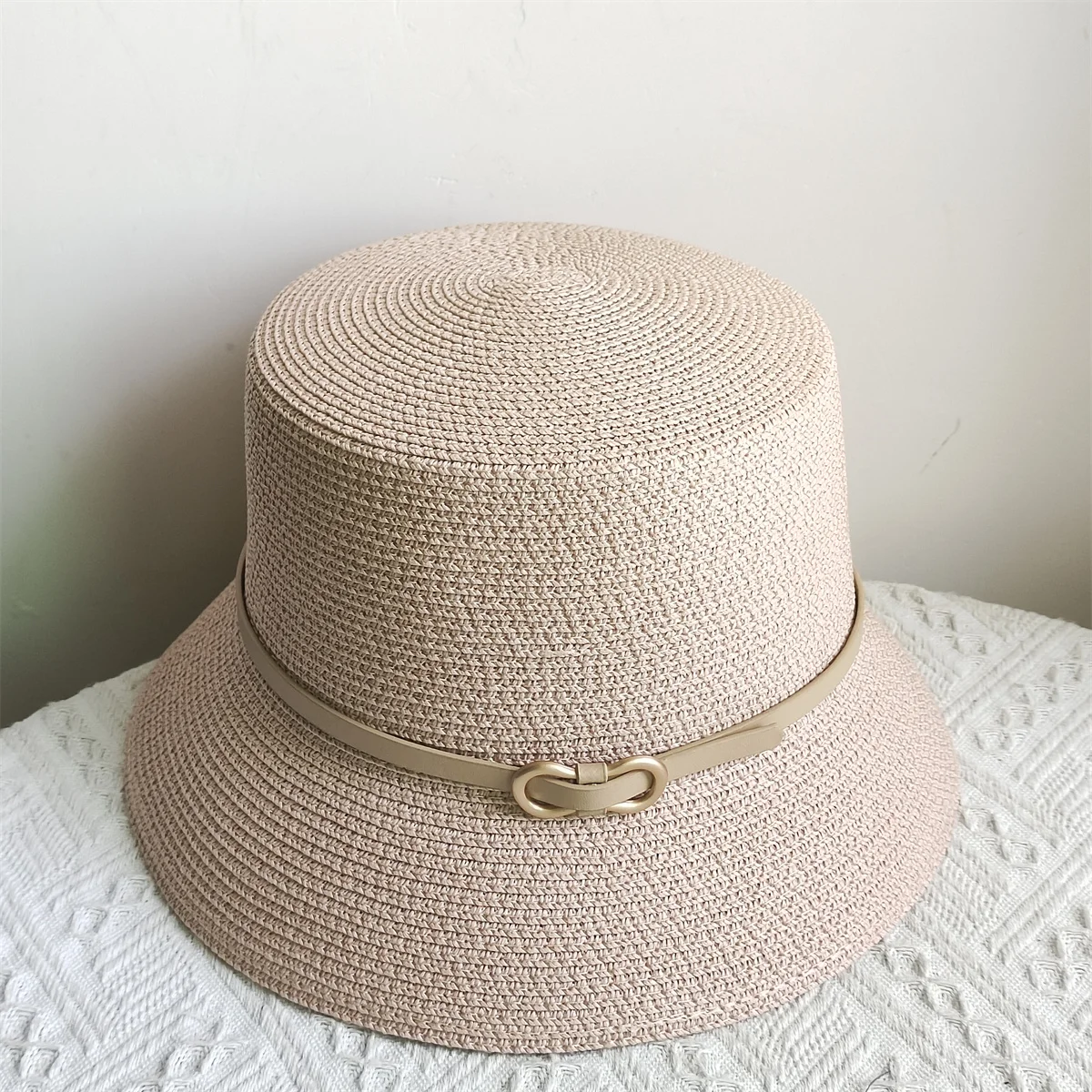 élégance avec boucles de ceinture