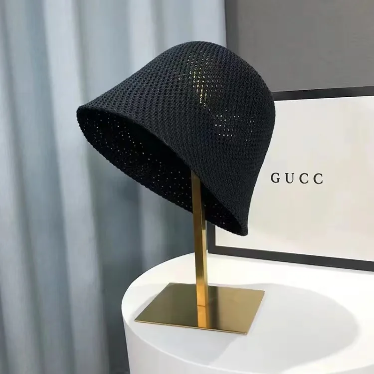 Chapeau léger en paille