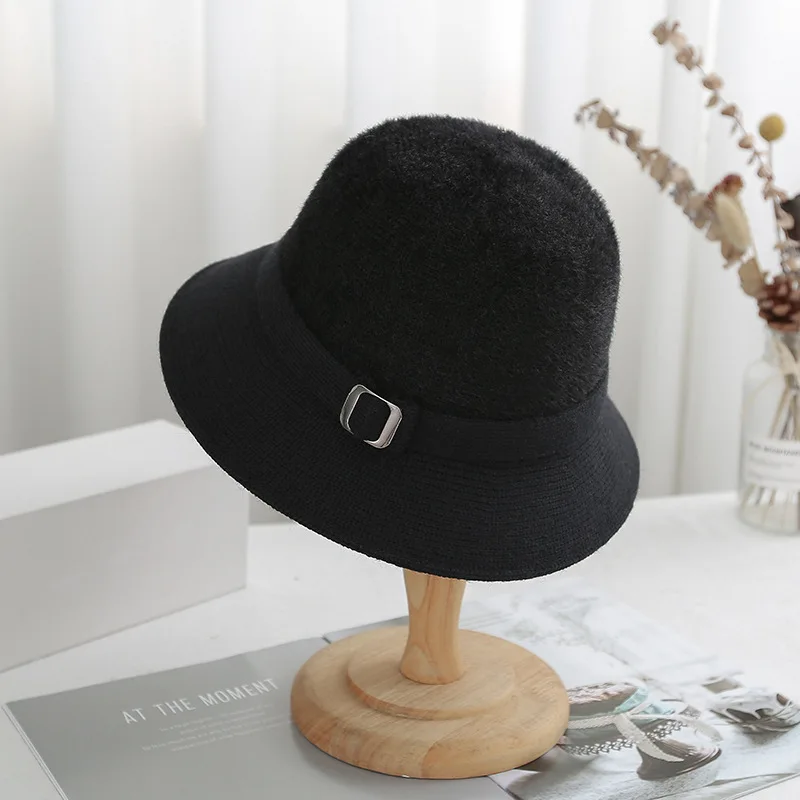 chapeau couleur unie pour femmes